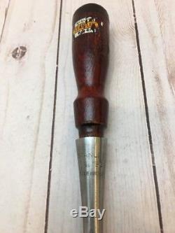 Vintage Stanley No. 750 Woodworking Bevel edge Socket Chisel 1'' With Decal USA