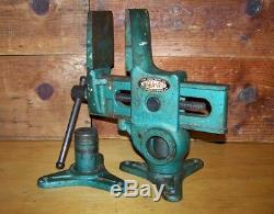 Vintage WILL BURT CO Early Pat Pend VERSA-VISE Woodworking VISE with2 Bases USA