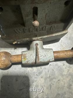 Vintage Wilton 7 Under Bench Woodworking Vise USA