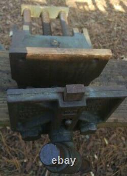 Vtg DESMOND STEPHAN CO. W-7 7 Wood Working Bench Vise RARE (Smooth Action)