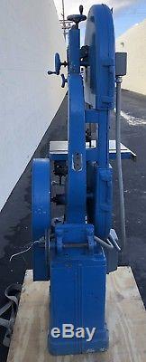 Walker Turner Vertical Band Saw 15-1/2 Throat Cutting Industrial Power Tools