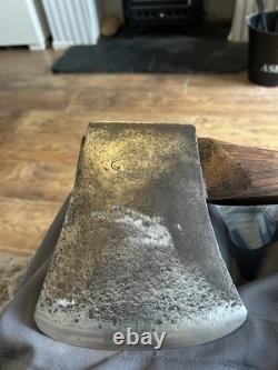 Worlds Best Kelly Dandenong 4lb12oz Genuine 5 Pounder Hung on A 31 Inch Handle